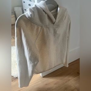 Lululemon cropped hoodie
